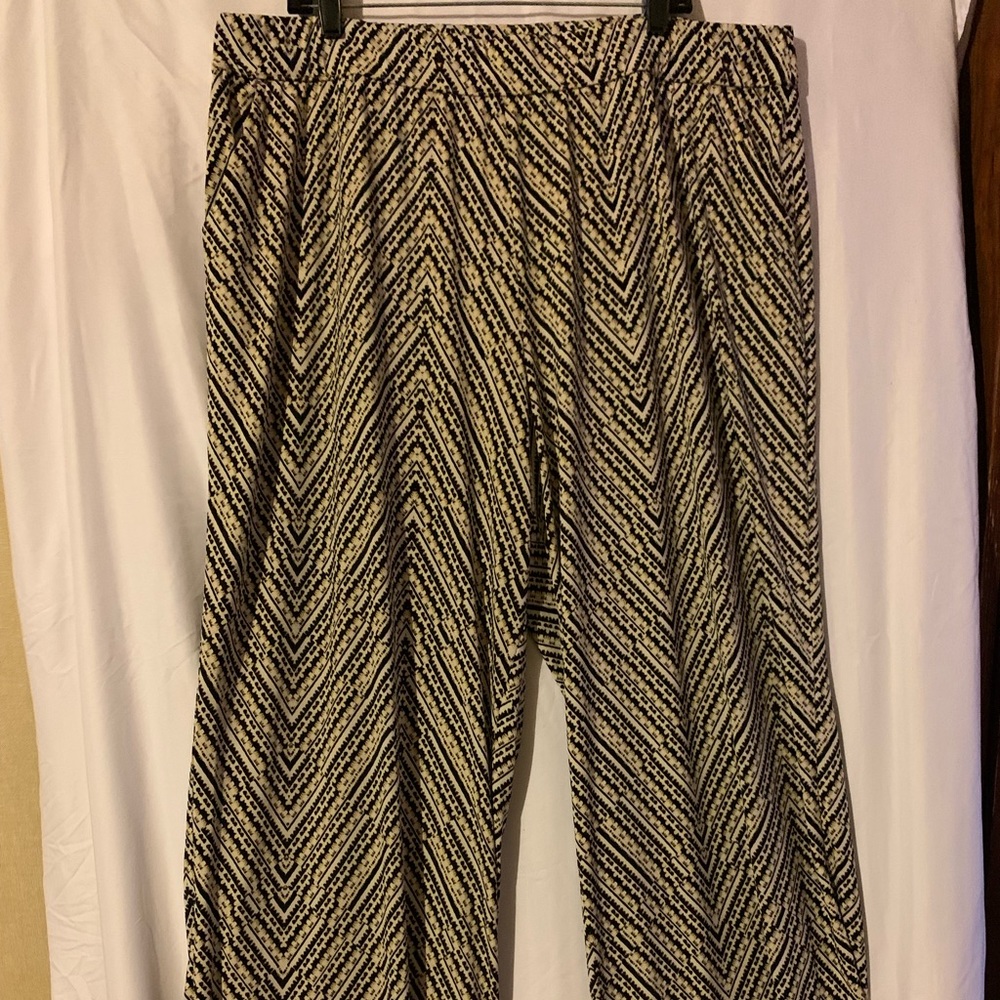 Lane Bryant Printed Palazzo Pants Size 22/24